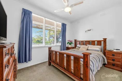 Property photo of 38 Seaview Parade Dromana VIC 3936