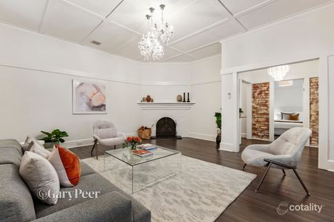 Property photo of 2 Wenden Grove St Kilda East VIC 3183