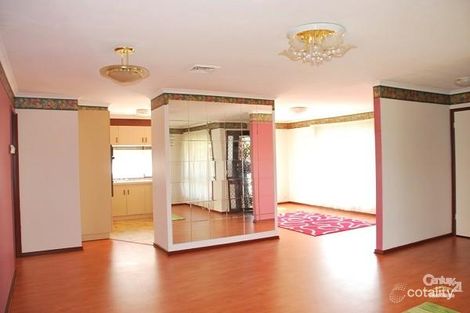 Property photo of 4 Crown Court Kings Park VIC 3021