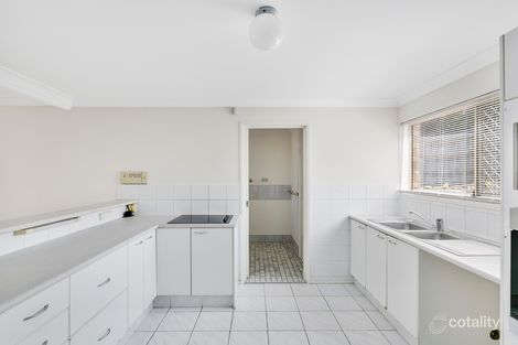 Property photo of 2/559 Pine Ridge Road Biggera Waters QLD 4216