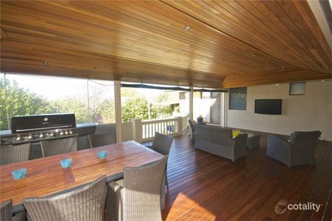 Property photo of 76 Lilburne Road Duncraig WA 6023