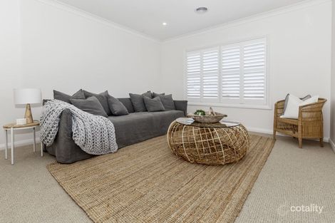 Property photo of 29 Valencia Drive Gobbagombalin NSW 2650