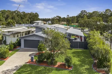 Property photo of 2 Yaraan Crescent Beachmere QLD 4510