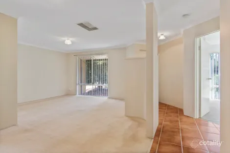 Property photo of 60 Combewood Loop Carramar WA 6031