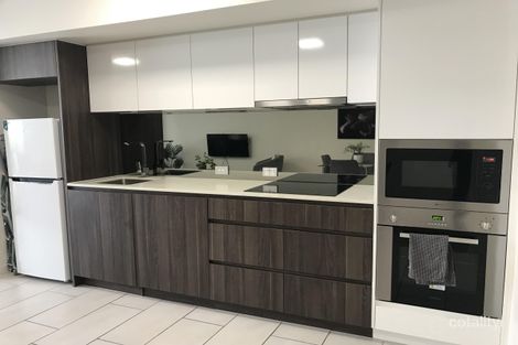 Property photo of 25 First Avenue Mooloolaba QLD 4557