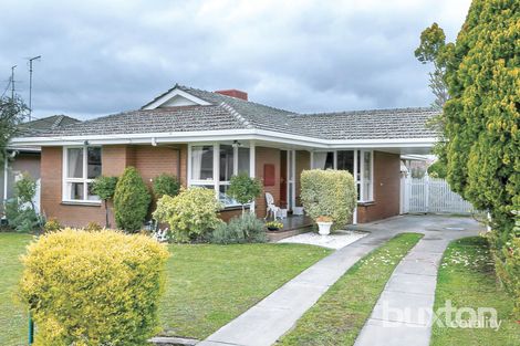 Property photo of 28 Pauls Crescent Wendouree VIC 3355