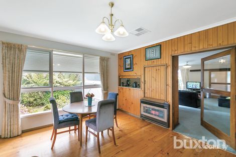Property photo of 28 Pauls Crescent Wendouree VIC 3355