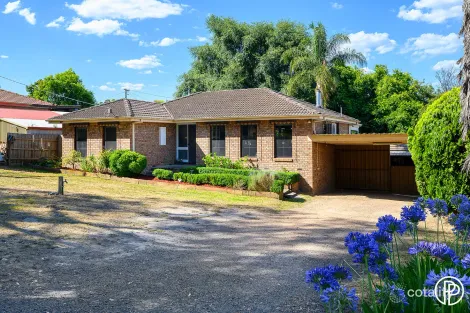 Property photo of 7 Norman Berry Drive Seville VIC 3139