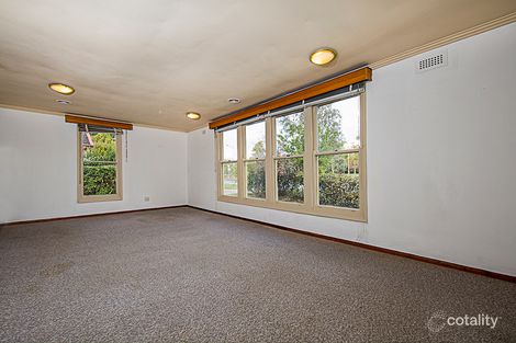 Property photo of 1 Kootara Crescent Narrabundah ACT 2604