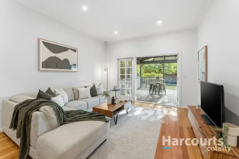 Property photo of 33 Tamar Grove Oakleigh VIC 3166