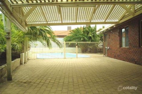 Property photo of 5 Bonito Way Sorrento WA 6020