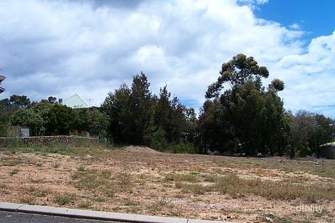 25 Ella Gladstone Dr, Eagle Bay, WA 6281