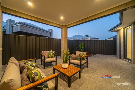 9d Tillingdon Way, Morley, WA 6062