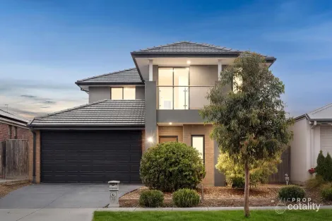 346 Saltwater Prom, Point Cook, VIC 3030