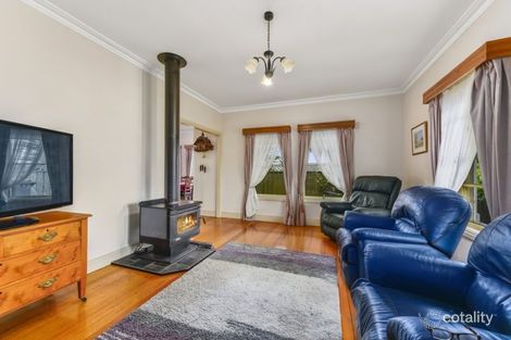Property photo of 18 Pinecrest Court Mount Gambier SA 5290