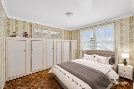 Property photo of 14 Tomaga Parade Mount Hutton NSW 2290