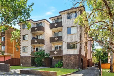 5/4-6 Nagle St, Liverpool, NSW 2170