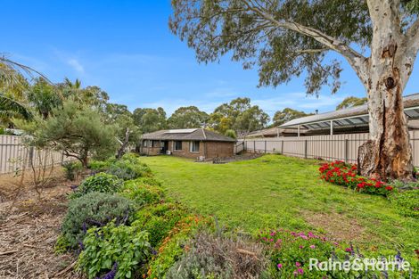 Property photo of 10 Stone Bridge Drive Onkaparinga Hills SA 5163