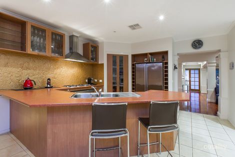 Property photo of 10 Parramatta Place Berwick VIC 3806