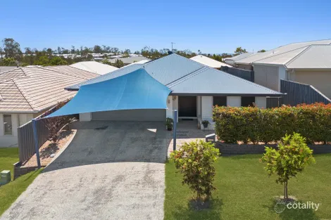 Property photo of 32 Beaufortia Street Deebing Heights QLD 4306