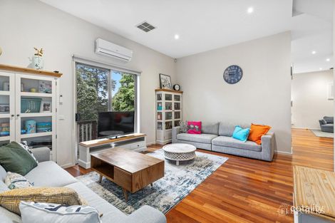 Property photo of 3/28 Boronia Grove Doncaster East VIC 3109