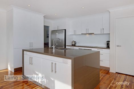 Property photo of 11 Gabrielle Close Mount Colah NSW 2079
