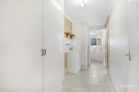 Property photo of 2/101 Welsby Parade Bongaree QLD 4507