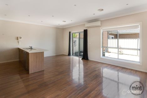Property photo of 2/12 Kate Street St Albans VIC 3021