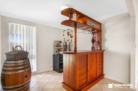 Property photo of 15 Warati Place Oak Flats NSW 2529