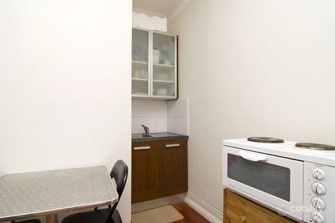 Property photo of 2/9 Esplanade Elizabeth Bay NSW 2011
