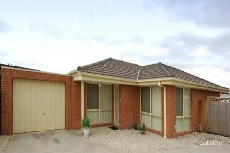 Property photo of 3/6-8 Strabane Way Hampton Park VIC 3976