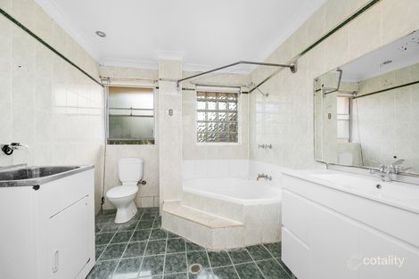 Property photo of 7/29-31 Marlene Crescent Greenacre NSW 2190