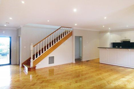 Property photo of 4/116 Summerhill Road Reservoir VIC 3073