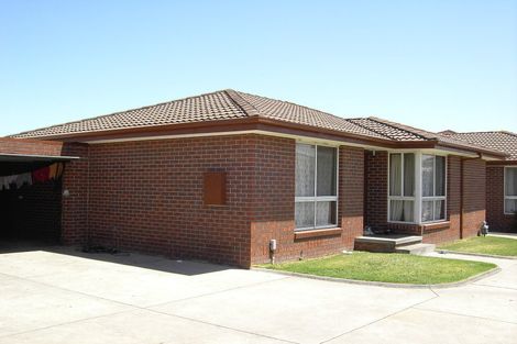 3/16 Canberra Ave, Dandenong, VIC 3175