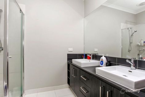Property photo of 9 City Vista Court Plumpton VIC 3335