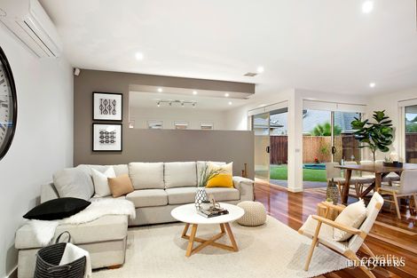 Property photo of 9 Barrett Place Doreen VIC 3754