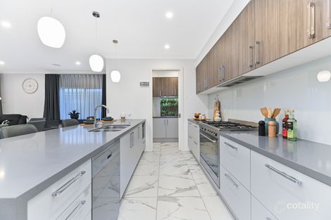 Property photo of 87 Encore Boulevard Cranbourne South VIC 3977