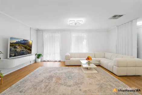 Property photo of 57 Broadhurst Crescent Bateman WA 6150