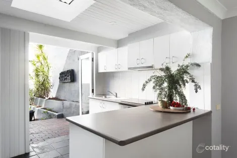 Property photo of 104 Surrey Street Darlinghurst NSW 2010