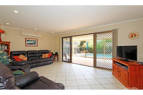 Property photo of 2 Cardoness Street Carindale QLD 4152