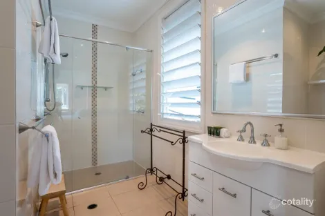 Property photo of 12 Hebe Street Bardon QLD 4065