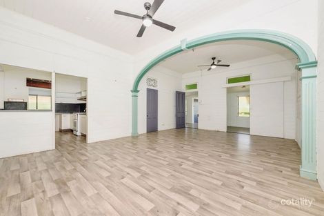 Property photo of 42 Sussex Street Hyde Park QLD 4812