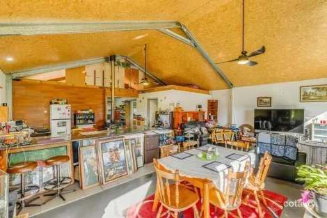 Property photo of 113 Kiaka Road Nethercote NSW 2549