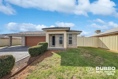 Property photo of 4 Graza Avenue Dubbo NSW 2830