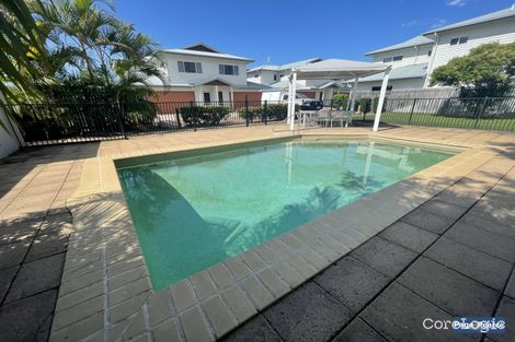 Property photo of 11/16 Miles Avenue Kelso QLD 4815