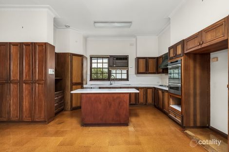 Property photo of 4 Walworth Avenue Caulfield North VIC 3161
