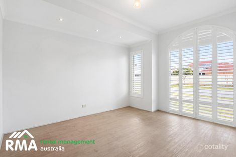 Property photo of 4 Roper Boulevard Hammond Park WA 6164