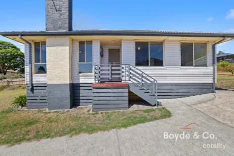 Property photo of 42 Kent Street Moe VIC 3825