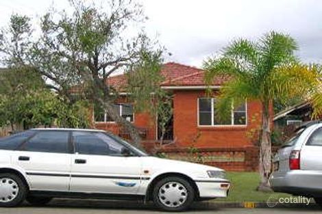 25 Chatsworth St, Fairfield, NSW 2165