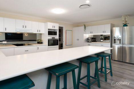 Property photo of 58 Manra Way Pacific Pines QLD 4211